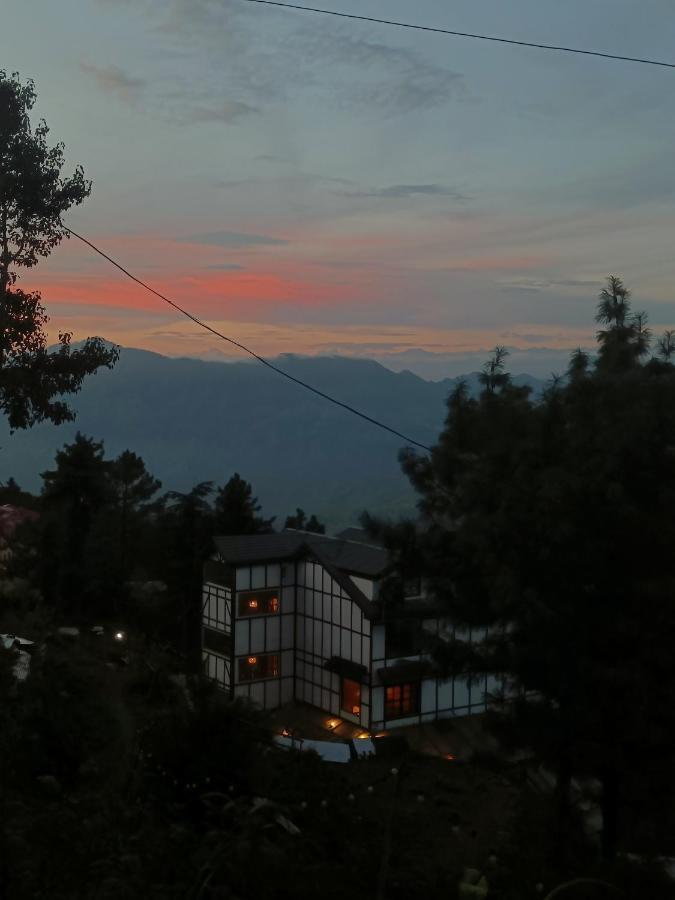 シムラー Sugar Cube Retreatホステル エクステリア 写真